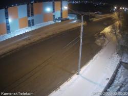 Онлайн камера: ул. Кирова (ТЦ Парус) | Каменск-Уральский