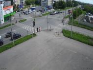 Онлайн камера: Перекресток Кунавина - Кирова | Каменск-Уральский