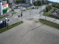 Онлайн камера: Перекресток Кунавина - Кирова | Каменск-Уральский