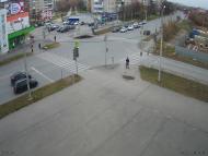 Онлайн камера: Перекресток Кунавина - Кирова | Каменск-Уральский