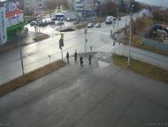 Онлайн камера: Перекресток Кунавина - Кирова | Каменск-Уральский