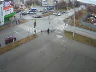 Онлайн камера: Перекресток Кунавина - Кирова | Каменск-Уральский
