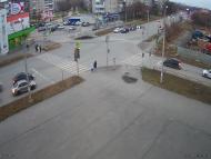 Онлайн камера: Перекресток Кунавина - Кирова | Каменск-Уральский
