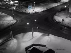 Онлайн камера: Перекресток Победы - Карла-Маркса | Каменск-Уральский