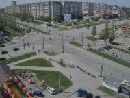 Онлайн камера: Перекресток Суворова - Каменская (торговый центр) | Каменск-Уральский
