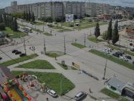 Онлайн камера: Перекресток Суворова - Каменская (торговый центр) | Каменск-Уральский