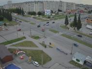 Онлайн камера: Перекресток Суворова - Каменская (торговый центр) | Каменск-Уральский