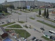 Онлайн камера: Перекресток Суворова - Каменская (торговый центр) | Каменск-Уральский