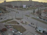 Онлайн камера: Перекресток Суворова - Каменская (торговый центр) | Каменск-Уральский