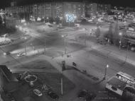 Онлайн камера: Перекресток Суворова - Каменская (торговый центр) | Каменск-Уральский