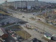 Онлайн камера: Перекресток Суворова - Каменская (торговый центр) | Каменск-Уральский