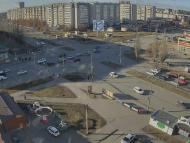 Онлайн камера: Перекресток Суворова - Каменская (торговый центр) | Каменск-Уральский