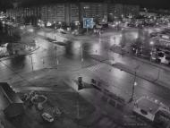 Онлайн камера: Перекресток Суворова - Каменская (торговый центр) | Каменск-Уральский