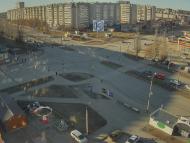 Онлайн камера: Перекресток Суворова - Каменская (торговый центр) | Каменск-Уральский