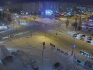 Онлайн камера: Перекресток Суворова - Каменская (торговый центр) | Каменск-Уральский