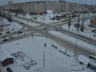 Онлайн камера: Перекресток Суворова - Каменская (торговый центр) | Каменск-Уральский