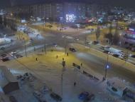 Онлайн камера: Перекресток Суворова - Каменская (торговый центр) | Каменск-Уральский