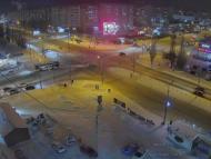 Онлайн камера: Перекресток Суворова - Каменская (торговый центр) | Каменск-Уральский