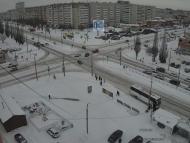 Онлайн камера: Перекресток Суворова - Каменская (торговый центр) | Каменск-Уральский