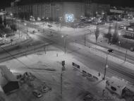 Онлайн камера: Перекресток Суворова - Каменская (торговый центр) | Каменск-Уральский