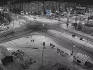 Онлайн камера: Перекресток Суворова - Каменская (торговый центр) | Каменск-Уральский