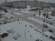 Онлайн камера: Перекресток Суворова - Каменская (торговый центр) | Каменск-Уральский