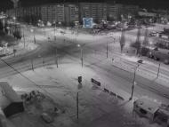 Онлайн камера: Перекресток Суворова - Каменская (торговый центр) | Каменск-Уральский