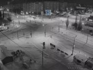 Онлайн камера: Перекресток Суворова - Каменская (торговый центр) | Каменск-Уральский