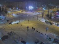 Онлайн камера: Перекресток Суворова - Каменская (торговый центр) | Каменск-Уральский