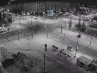 Онлайн камера: Перекресток Суворова - Каменская (торговый центр) | Каменск-Уральский