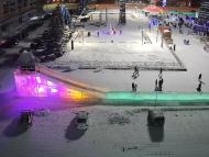 Онлайн камера: Площадь Ленинского Комсомола (Администрация) | Каменск-Уральский