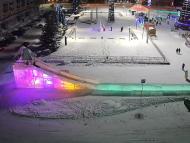 Онлайн камера: Площадь Ленинского Комсомола (Администрация) | Каменск-Уральский