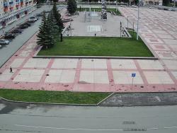 Онлайн камера: Площадь Ленинского Комсомола (Администрация) | Каменск-Уральский
