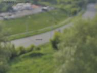 Онлайн камера: ул. Суворова (подъем от Байновского моста) | Каменск-Уральский