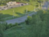 Онлайн камера: ул. Суворова (подъем от Байновского моста) | Каменск-Уральский