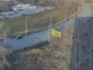 Онлайн камера: ул. Суворова (подъем от Байновского моста) | Каменск-Уральский