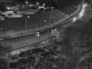 Онлайн камера: ул. Суворова (подъем от Байновского моста) | Каменск-Уральский