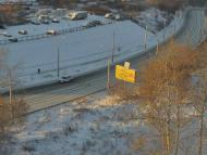 Онлайн камера: ул. Суворова (подъем от Байновского моста) | Каменск-Уральский