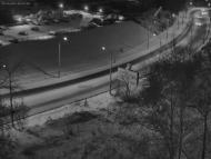 Онлайн камера: ул. Суворова (подъем от Байновского моста) | Каменск-Уральский