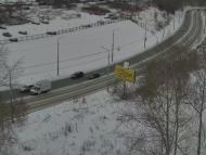 Онлайн камера: ул. Суворова (подъем от Байновского моста) | Каменск-Уральский