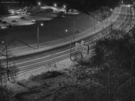 Онлайн камера: ул. Суворова (подъем от Байновского моста) | Каменск-Уральский