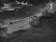 Онлайн камера: ул. Суворова (подъем от Байновского моста) | Каменск-Уральский