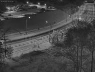 Онлайн камера: ул. Суворова (подъем от Байновского моста) | Каменск-Уральский