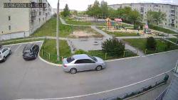 Онлайн камера: Тимирязевский парк - 2 | Каменск-Уральский