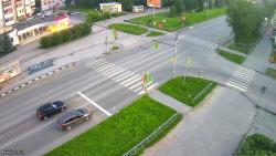 Онлайн камера: Перекресток Победы - Павлова | Каменск-Уральский