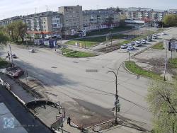 Онлайн камера: Перекресток Алюминиевая - Челябинская | Каменск-Уральский