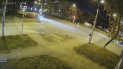 Онлайн камера: Перекресток Алюминиевая - Калинина | Каменск-Уральский