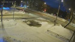 Онлайн камера: Перекресток Алюминиевая - Калинина | Каменск-Уральский