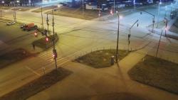 Онлайн камера: Перекресток Каменская - Кутузова | Каменск-Уральский