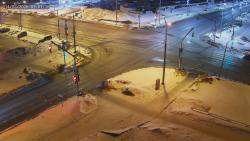 Онлайн камера: Перекресток Каменская - Кутузова | Каменск-Уральский